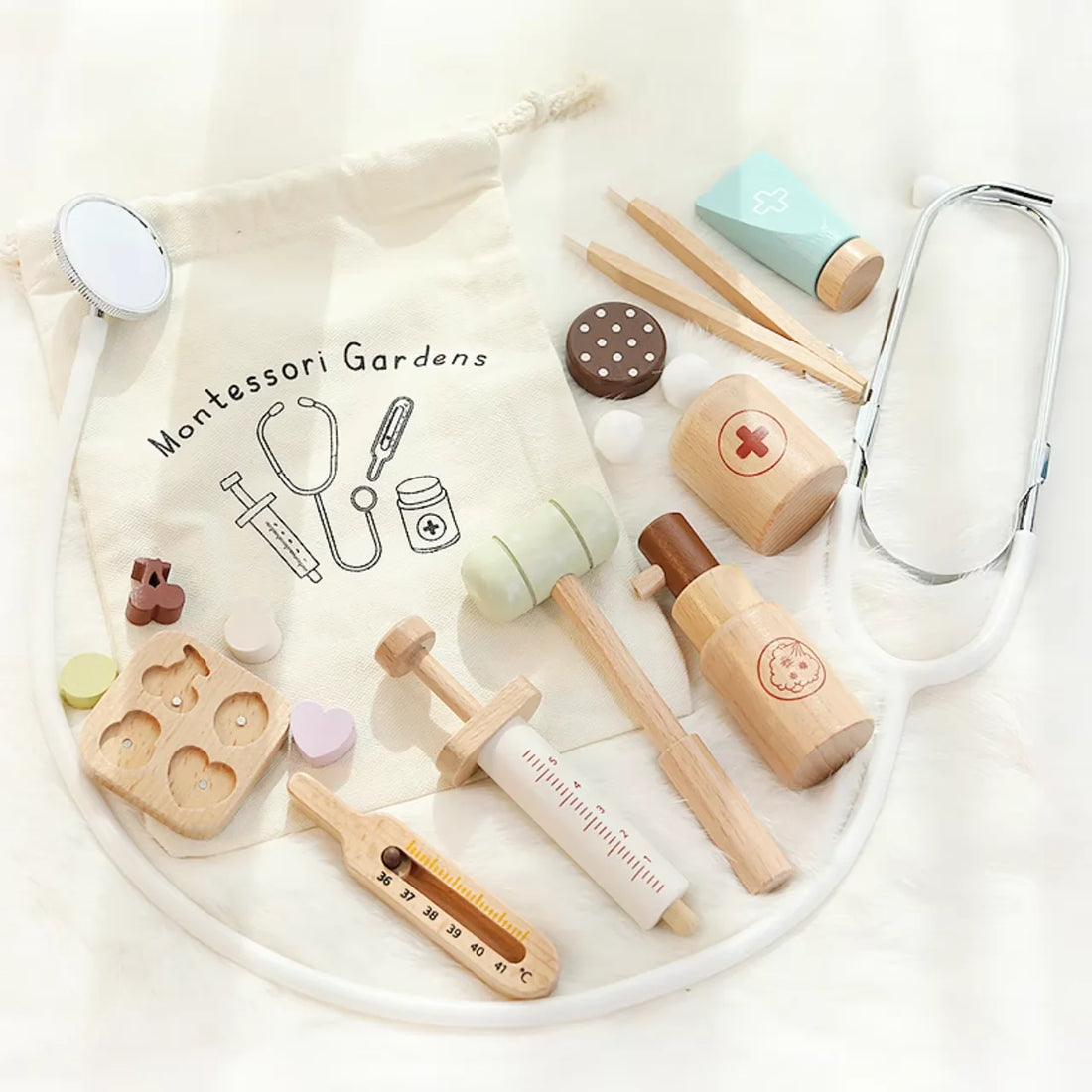 Children Playing House Simulation, Doctors, Nurses, Stethoscopes, Medical Kits, Syringes, Toy Sets, Wooden Boys and Girls
